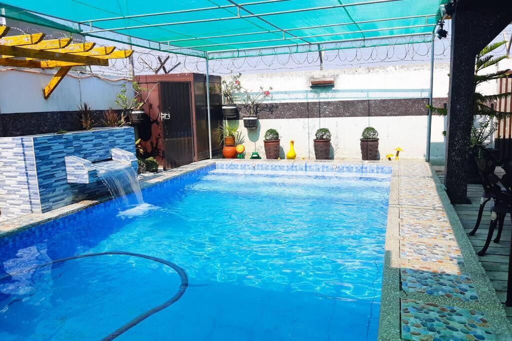 Private House W/ Swimming Pool Staycation Tarlac Tarlac City Экстерьер фото